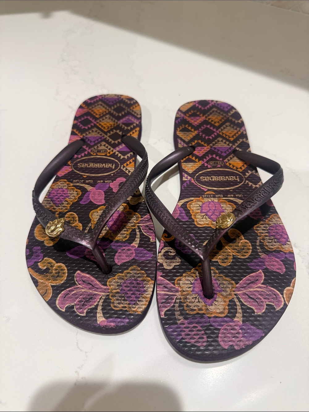 Havaianas Women’s Floral Purple & Gold Patterned Sandals